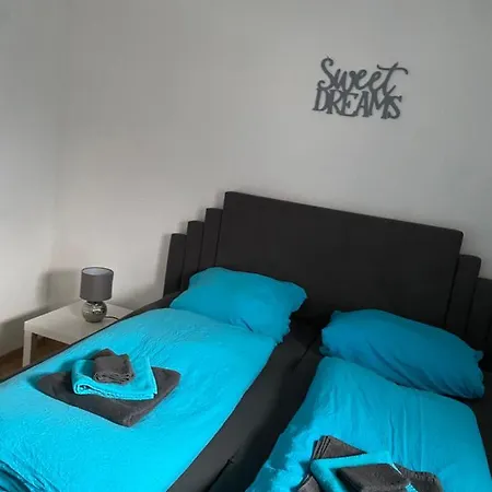 Schoene Wohnung, Stadtnah & Campusnaehe * 赫尔福德