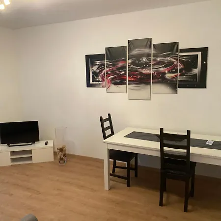 Schoene Wohnung, Stadtnah & Campusnaehe 公寓 赫尔福德